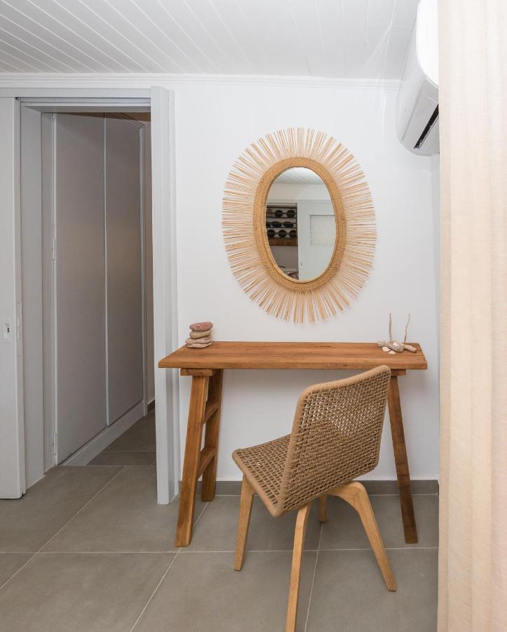 Kanelis Milos Sea Suite Agia Irini  외부 사진